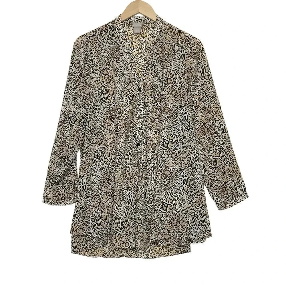 Chico's Convertible Cheetah Print Blouse Size 4 Long Sleeve Button Front